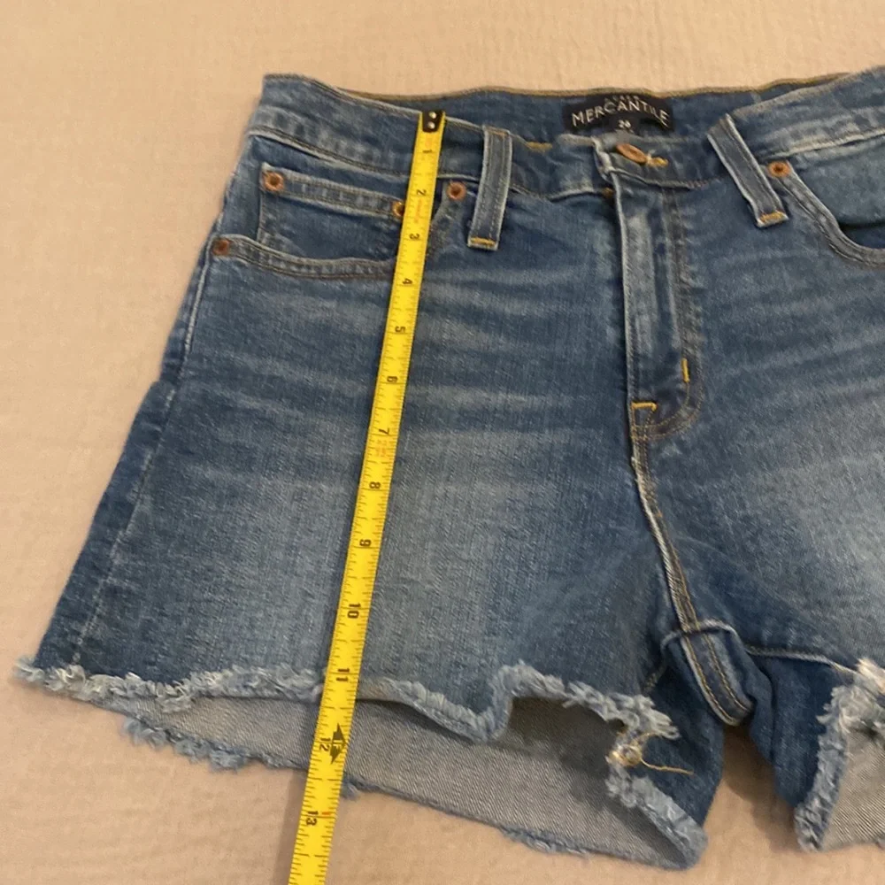 J. Crew Classic Blue Jean Shorts. Size 26 . Style L1648